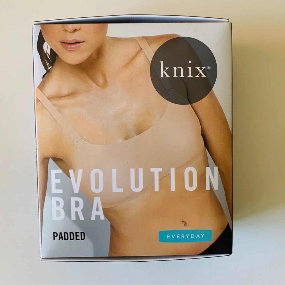 NWT Knix Evolution Bra Padded Size 4